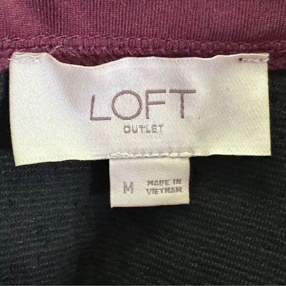 Loft Burgundy Medallion Jacquard Dress Size Medium - Picture 5 of 6